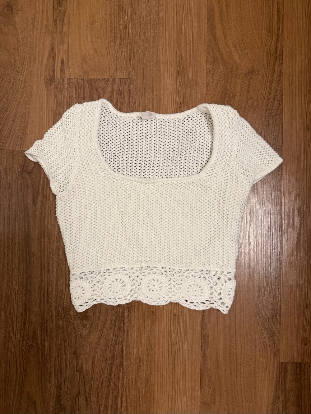 Hollister White Crochet Knit Crop Top